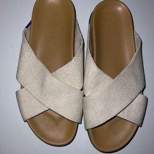 Rothy’s Weekend Slide - Tan